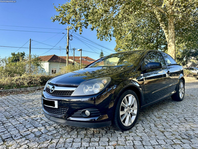 Opel Astra GTC 1.7CDTI 125CV