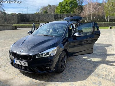 BMW 218 Gran Tourer SPORT - 7 Lugares