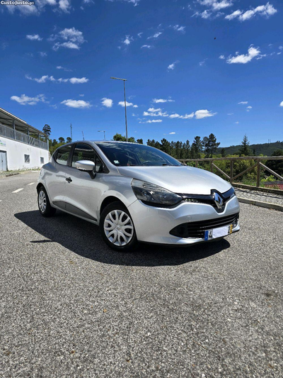 Renault Clio 1.5 DCI 90cv 5P 5L Confort