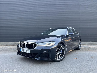 BMW 530 e Pack Desportivo M