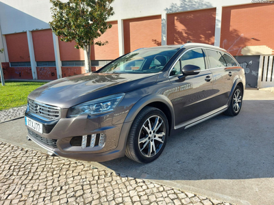 Peugeot 508 RXH Hibryd 4 200cv