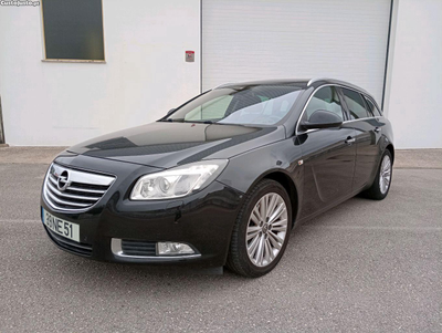 Opel Insignia Cosmo 160 cv