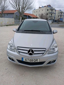 Mercedes-Benz B 200 b200