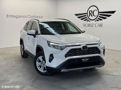 Toyota RAV4 2.5 HDF Exclusive P.Luxury