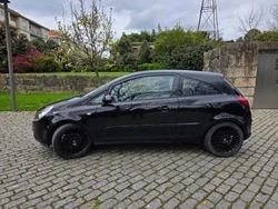 Opel Corsa D 1.2 Black Edition