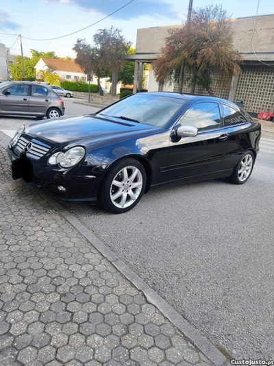 Mercedes-Benz C 220 Coupe