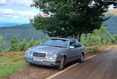 Mercedes-Benz E 290 TD W210