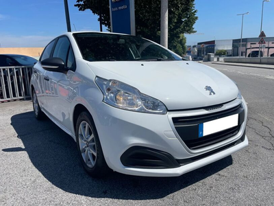 Peugeot 208 1.6HDi IVA