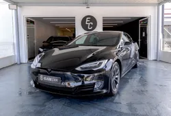 Tesla Model S 75D