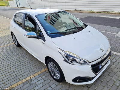 Peugeot 208 1.2 e-VTI - 117.000kms