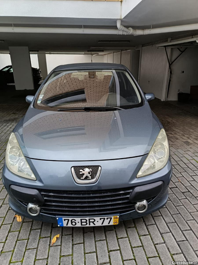 Peugeot 307 (307)