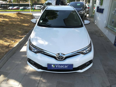 Toyota Auris 1.6 D-4D, 90 CV