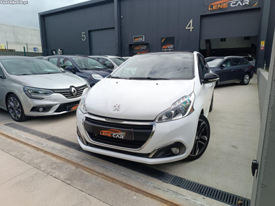 Peugeot 208 1.2 PureTech 82