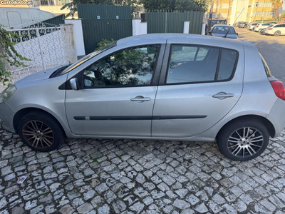 Renault Clio Clio