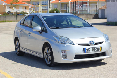 Toyota Prius Premium + GPS