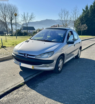 Peugeot 206 1.4i