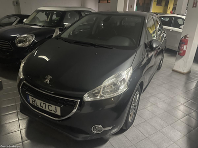 Peugeot 208 Active