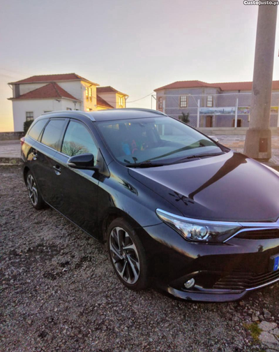 Toyota Auris Touring Sports