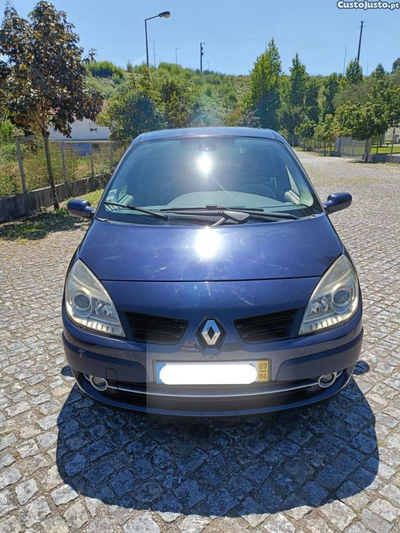 Renault Grand Scénic 2.0 dci