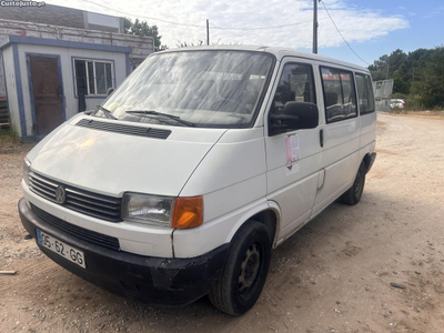 VW Transporter 2.4