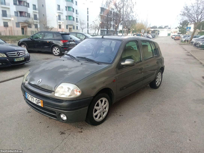 Renault Clio Renault Clio 1.2cc