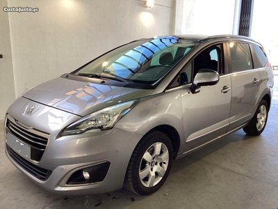 Peugeot 5008 1.6 Blue Hdi Style Nacional 7 lugares