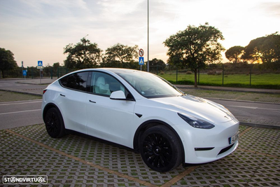 Tesla Model Y Long Range Tração Integral