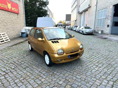 Renault Twingo 1.2 gasolina  97 pintura  Nova