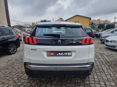 Peugeot 3008 1.2 PureTech Allure