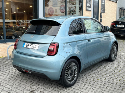 Fiat 500 e 3+1 La Prima