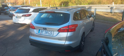 Ford Focus 1.5 i