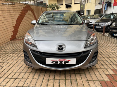 Mazda 3 MZ-CD 1.6 Confort - Sedan - 99.000Km - Nacional