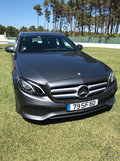 Mercedes-Benz E 220 AMG designo