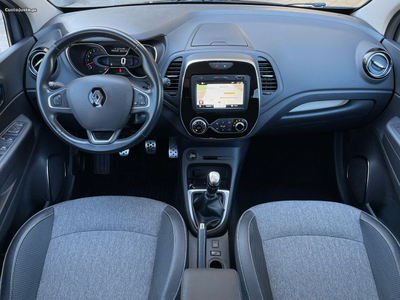 Renault Captur 1.3 TCe Exclusive