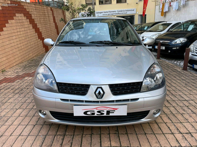 Renault Clio 1.2i (16v) - Extreme