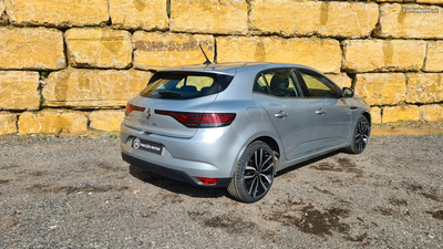 Renault Mégane 1.5 Blue dCi Intens