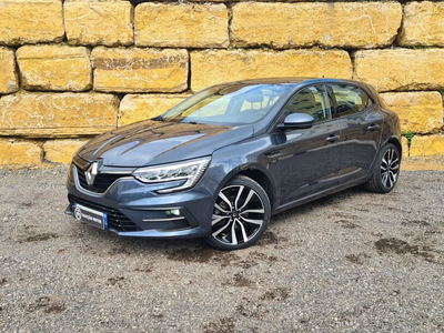 Renault Mégane 1.5 Blue dCi Intens EDC