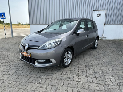 Renault Scénic 1.5 DCI