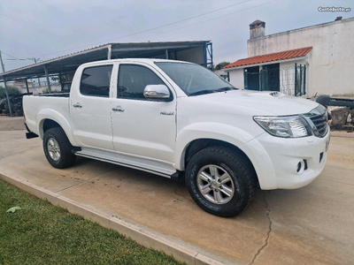 Toyota Hilux 4x4 2500D4D