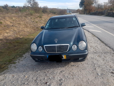 Mercedes-Benz E 320 Cdi