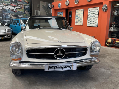 Mercedes-Benz SL 280 Pagode