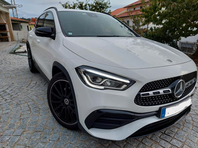 Mercedes-Benz GLA 200 d AMG LINE EDITION 1