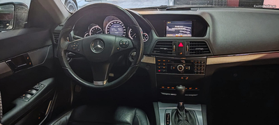 Mercedes-Benz E 250 CGI Cabrio Blueefficiency Garantia Troca Retoma