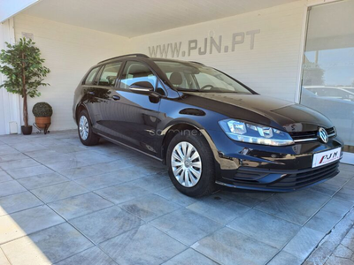 Volkswagen Golf 1.6 TDI Trendline DSG