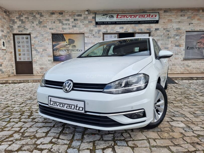 Volkswagen Golf 1.6 TDI Highline