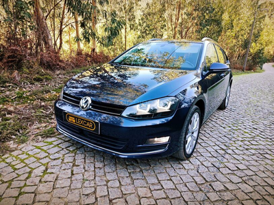 Volkswagen Golf 1.6 TDI Highline DSG