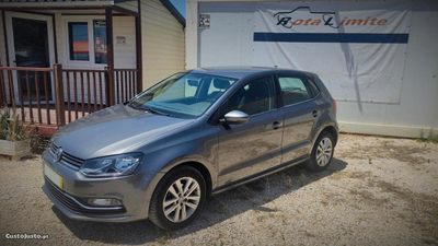 VW Polo V Hatchback 1.0 Gasolina 75 cv