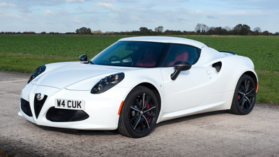 Alfa Romeo 4C Generation 1