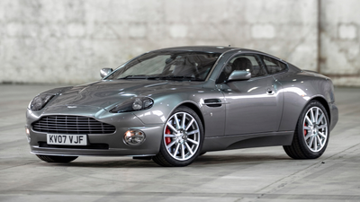 Aston Martin Vanquish Generation 1