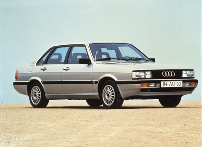 Audi 90 B2